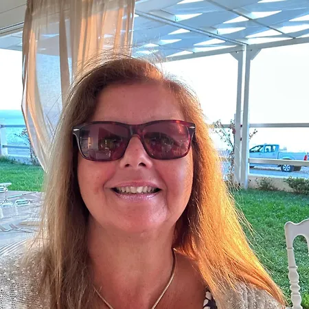 Casa 121g Calabria Sun - Stunning Self-catering Near Sea For 3 Daire *