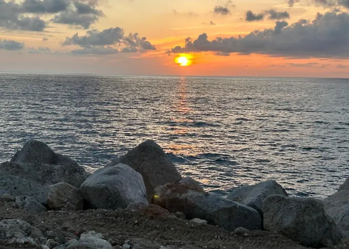 Casa 121g Calabria Sun - Stunning Self-catering Near Sea For 3 Apartamento *