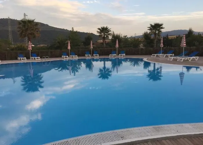 Casa 121g Calabria Sun - Stunning Self-catering Near Sea For 3