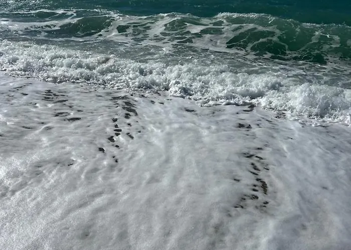 Casa 121g Calabria Sun - Stunning Self-catering Near Sea For 3